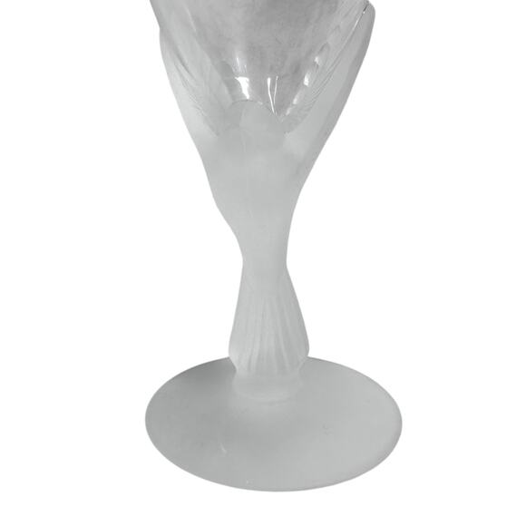 Sasaki Wings Crystal Wine Glasses 7" White Design Elegant Glassware Set of 4 - Picture 4 of 8